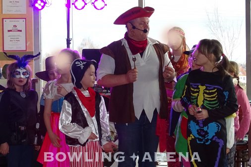 Kinderfasching in der BOWLING-ARENA