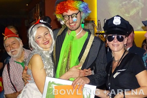 FASCHINGSPARTY in der BOWLING-ARENA