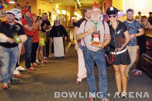 FASCHINGSPARTY in der BOWLING-ARENA