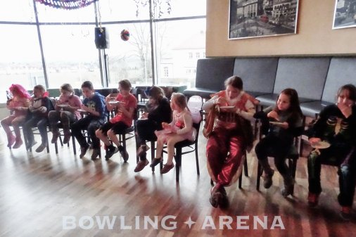 Kinderfasching in der BOWLING-ARENA